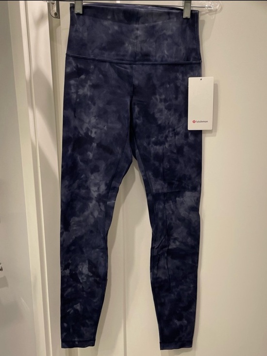lululemon athletica Pants - NWT Lululemon Align 28” Size 6 Navy Tie-Dye Leggings
